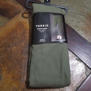 Torrid Premium Full Length Bonsai Green Leggings Size 4